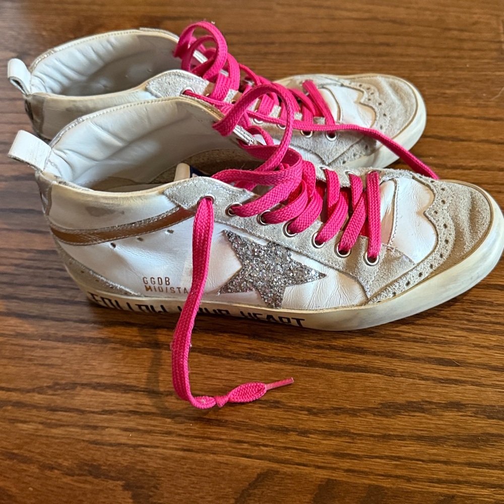 Golden Goose White Sneakers with Pink Laces - Picture 3 of 6